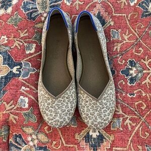 Rothy's The Flat in Portobello